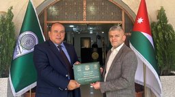 أحد تدريسيي جامعة دهوك التقنية يشارك في مؤتمر علمي في الأردن